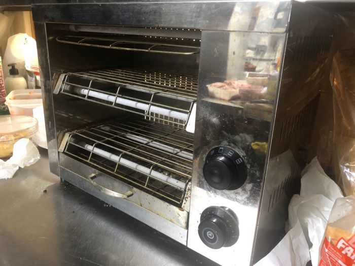 烤面包机 150 €