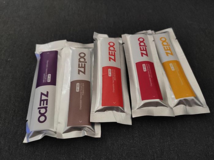 ZEPO一次性电子烟水果味迷你电子烟