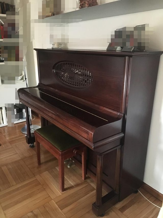 古董钢琴低价出售+393332895658