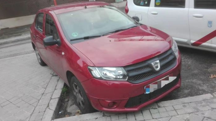 Dacia红色私家车转让