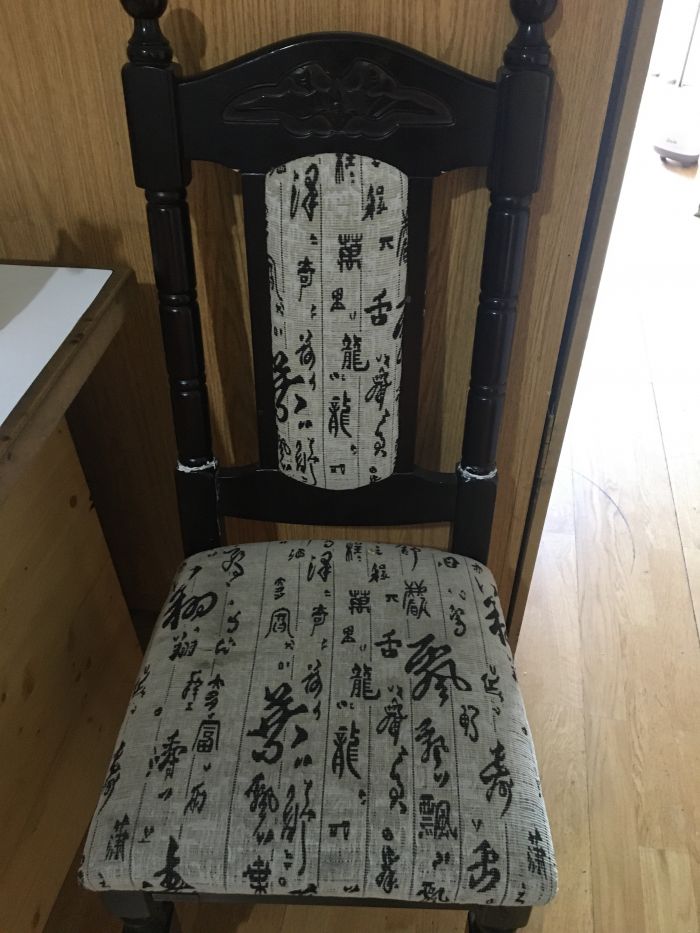 中式餐馆椅子，二手出售，5欧