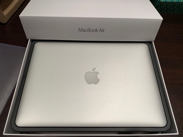 MacbookAir 99.9新出售