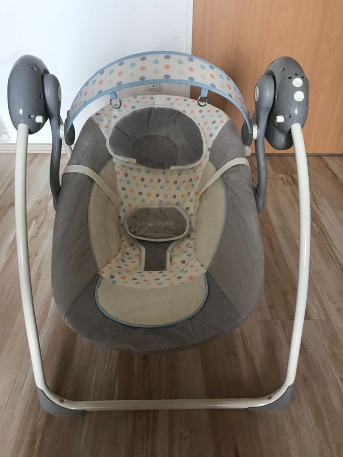 出售九成新婴儿电动摇摇椅