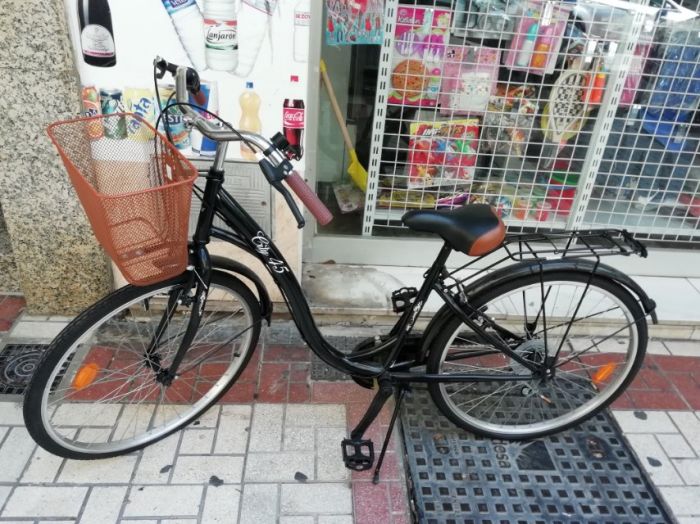 马拉加市内女士自行车低价诚转