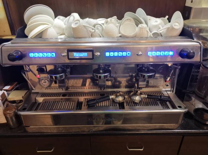 北威出售餐馆用咖啡机自取