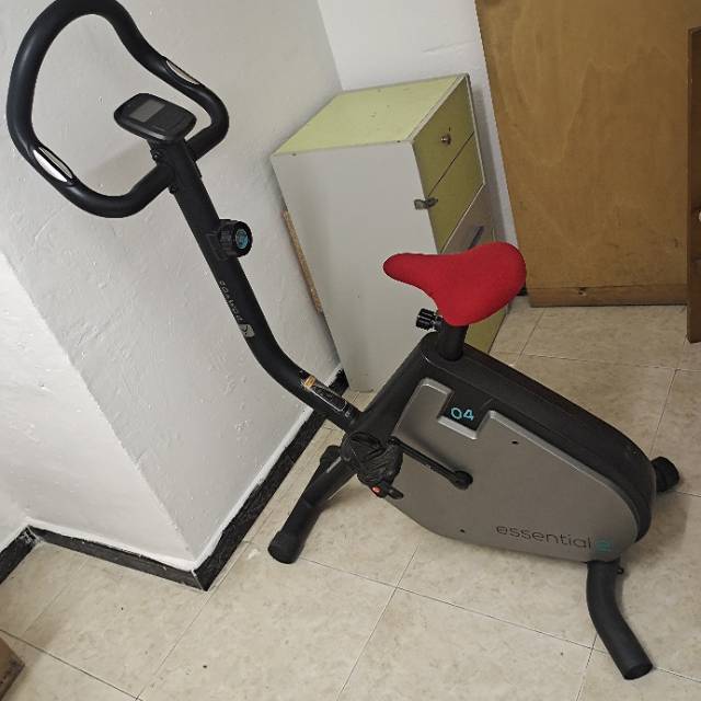家用健身器材室内运动自行车静音磁控车